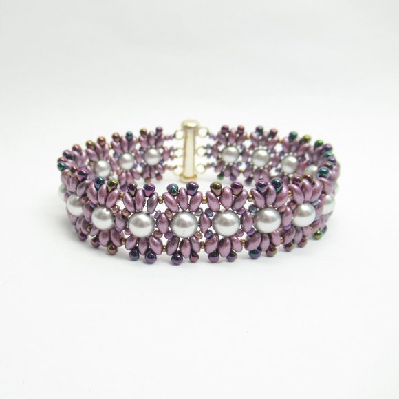 Handwoven Bracelet Finicky Flowers - Picture 1 of 12